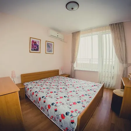 Gt Green Fort Beach Apartment Sunny Beach